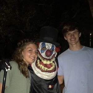 Meet your Posher, Haley